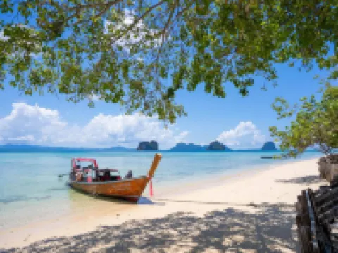 Thapwarin Resort - Green Hotel Hotels in Koh Ngai