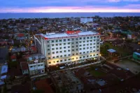 Rocky Plaza Hotel Padang Hotel di 