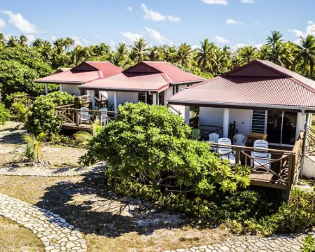 Va'a i te Moana Hotels in Rangiroa