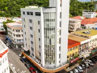 Stanton Gaya Hotel Отели рядом с достопримечательностью «Торговый центр Wisma Merdeka»
