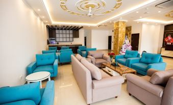 Golden Palm HaLong Hotel