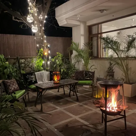 The Stay Inn New Delhi Отели рядом с достопримечательностью «Храм Чаттарпур»