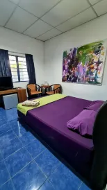 RL Budget Rooms