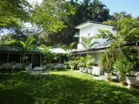 Levi's Tourist – Anuradhapura Hotels near College of Technology Anuradhapura