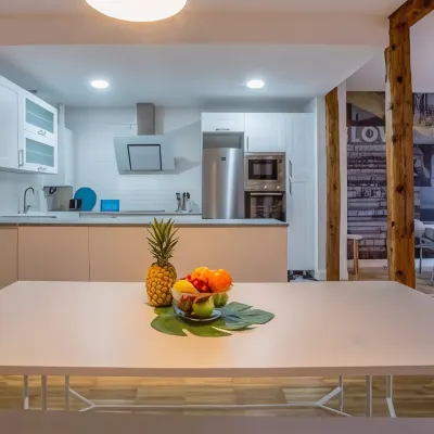 Slow Suites Luchana Hotels near Barcelo Theatre