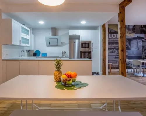 Slow Suites Luchana Hotels near Chamberi