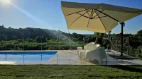 Villa Malvasio Pool and Jacuzzi Room Sassari Hotels in Li Punti