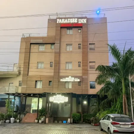Hotel Parador Agra