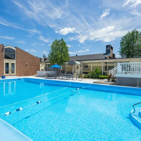 Fireside Inn & Suites Waterville