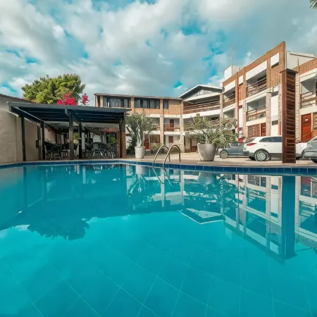 Falésia Praia Hotel