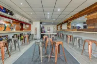 The Sandringham Court Hotel & Apartment-All Groups Welcome