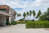 Wellington Hotel Prachuapkhirikhan 쁘라쭈압 키리 칸 호텔