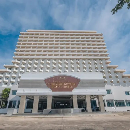 Welcome Jomtien Beach Hotel Отели рядом с достопримечательностью «Хат Джомтьен»