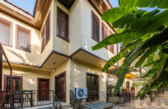 ซาเย โคนัค คาลีอิชิ & โอลด์ทาวน์