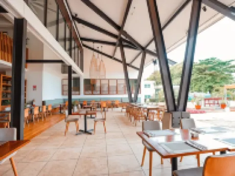 ラバ ホテル アピア アピアのホテル