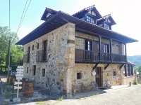 Posada El Hidalgo Các khách sạn ở Hoznayo