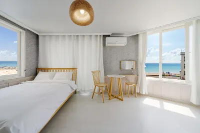 Goseong (Sokcho) Jonathan Pension Hotels near Songjihohaesuyokjang