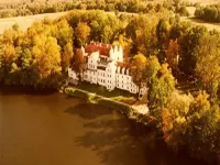 Hostellerie du Grand Saint Antoine Hotels near كاتدرائية ألبي