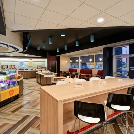 Tru by Hilton Fort Wayne North