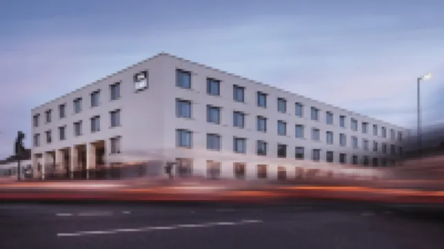 Holiday Inn - the niu, HOP FORCHHEIM by IHG