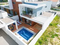 Villa Terracota by Acasadascasas