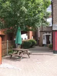 Alexandra Guest House - parcheggio