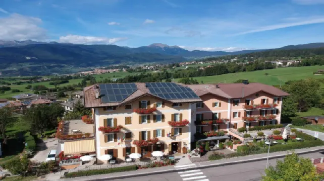 斯特拉阿爾皮康體和度假酒店