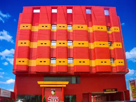 Hotel Sogo Alabang Southroad Отели рядом с достопримечательностью «Мондрийская резиденция Condominium Corporation»