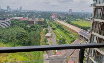 Pleasurable Studio at Sky House BSD Apartment