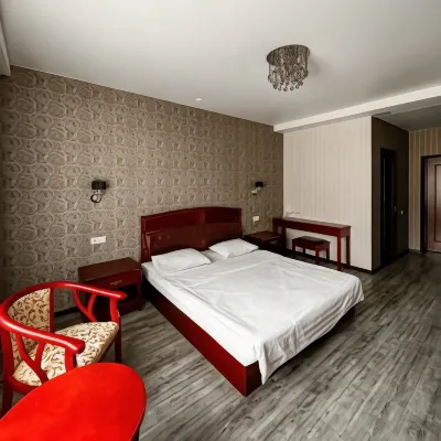 Montana Mini-Hotel Hotels near Muzey Patologicheskoy Anatomii Sibgmu