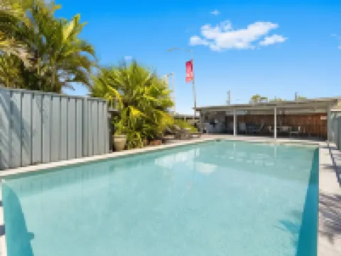 Pacific Paradise Airport Motel Hotels in Maroochydore