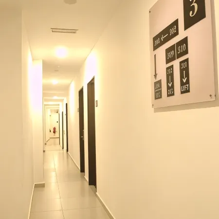 Hotel Cheqinn