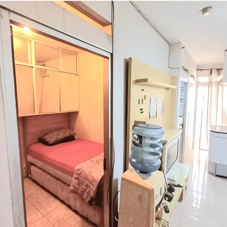 Cibubur Village Apartment by Sang Living