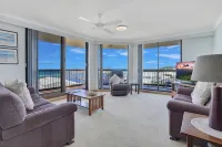 Beach Palms Holiday Apartments Hotels near Masakan Indonesian Restaurant