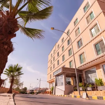 Petra Moon Hotel