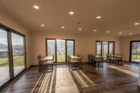 Tolstoy'un Bisikleti Otel