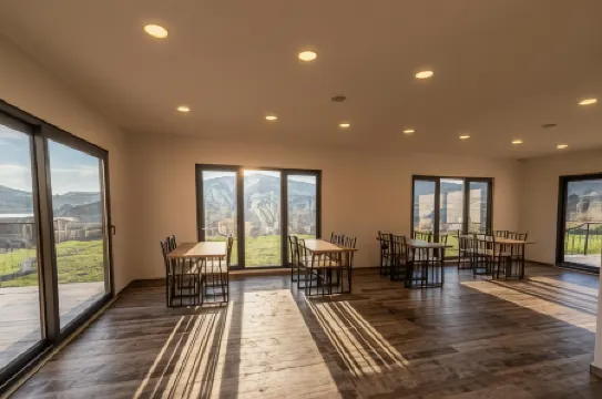 Tolstoy'un Bisikleti Otel