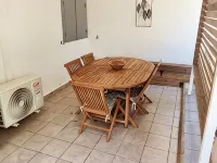 Villa tempÔ In a quiet, secure residence. Close to the beach and port Hotels in Sainte-Rose