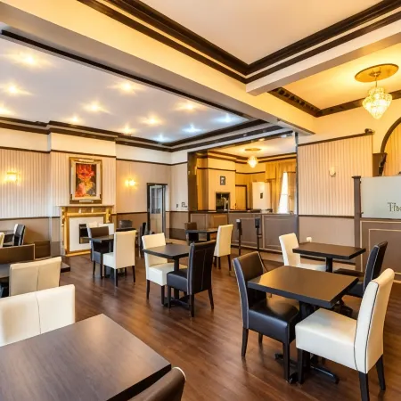 The Carlton Hotel Отели в г. Фолькстон