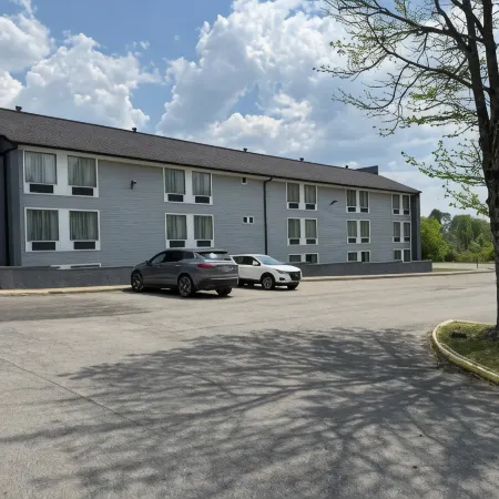 Holiday Lodge Hotel and Conference Center