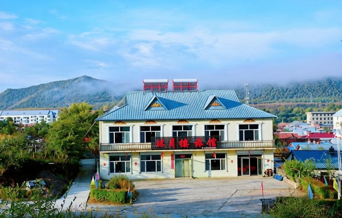 Chaihe Huanyue Hotel