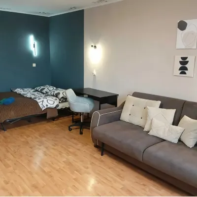 Flat na 3-M Mikhalkovskom Pereulke 24 โรงแรมใกล้สถานีพลาเนอร์นายา