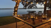 Stunning Eagle Lake - Newly Renovated Cabin