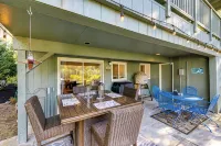 Jay's Salmon Run RetreatBreathtaking Riverfront Views-Hot Tub, Firepit, Pinball - 4 tähden