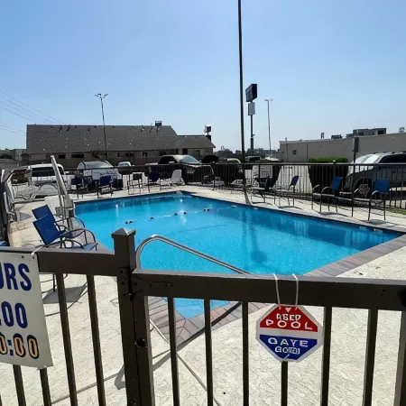 Motel 6 Denison, TX