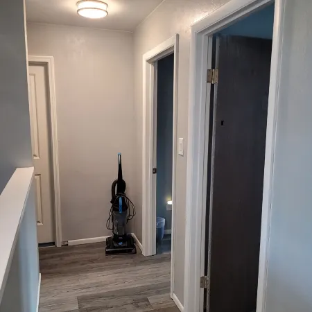 ​Work Crew Special: Monthly Rates Full Kitchen & Laundry