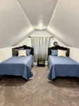 Fisherman’s Paradise at The Lake. Charming 2 bedroom house by the lake in Warsaw