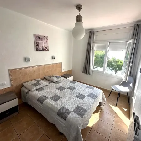 Appartement à Almadrava Avec vue sur la mer