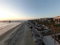 4Br Family Villa • Near Legoland & Beach • Gameroom  •  Dogs Free  •  Sleeps 9