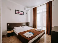 Hotel Kosmos U Akvaparka Hotels in Vityazevo